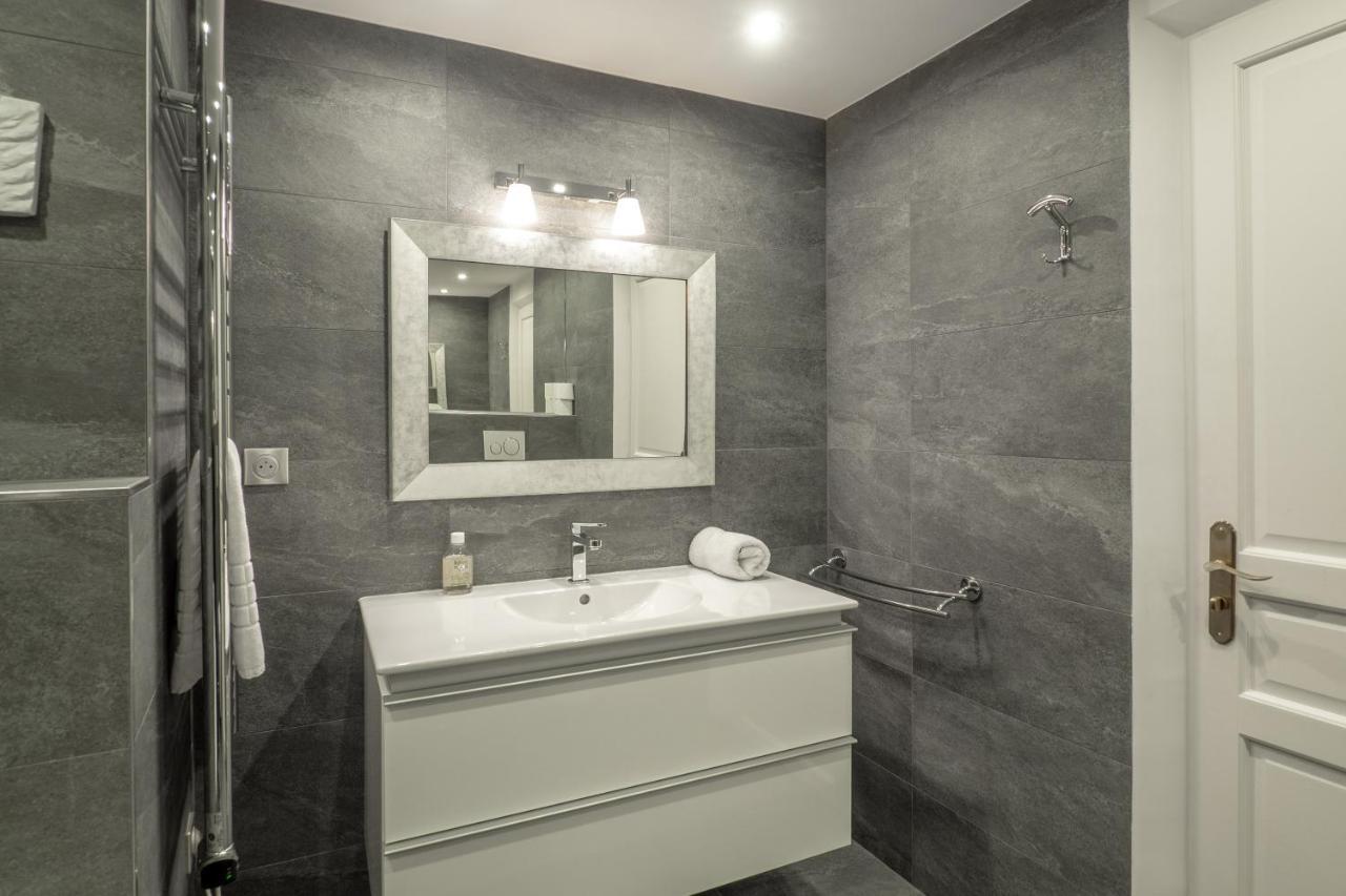 Charmant Appartement Spacieux Pour 6P Vue Mer Vieil 昂蒂布 外观 照片